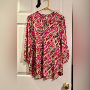 Dear Scarlett Pink and Green Geometric Print Top